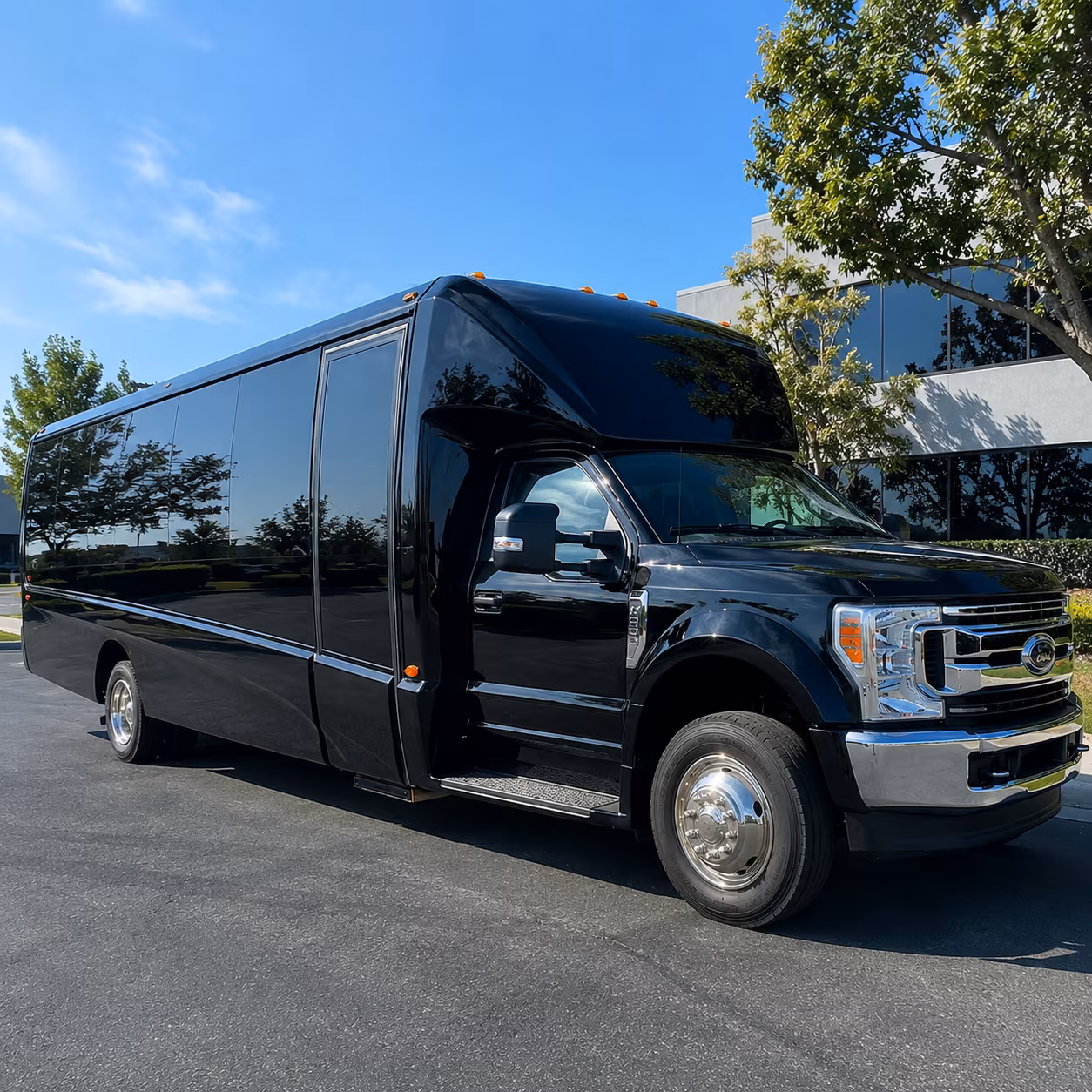 bus rentals to unh wildcats and dartmouth big green away games