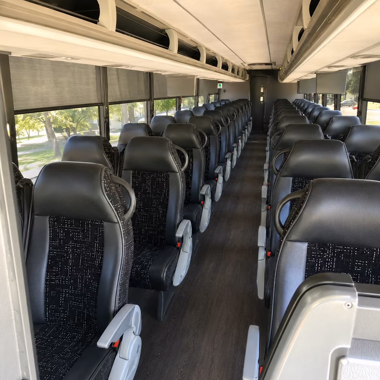 charter buses for manchester bachelor weekends at craft breweries and distilleries
