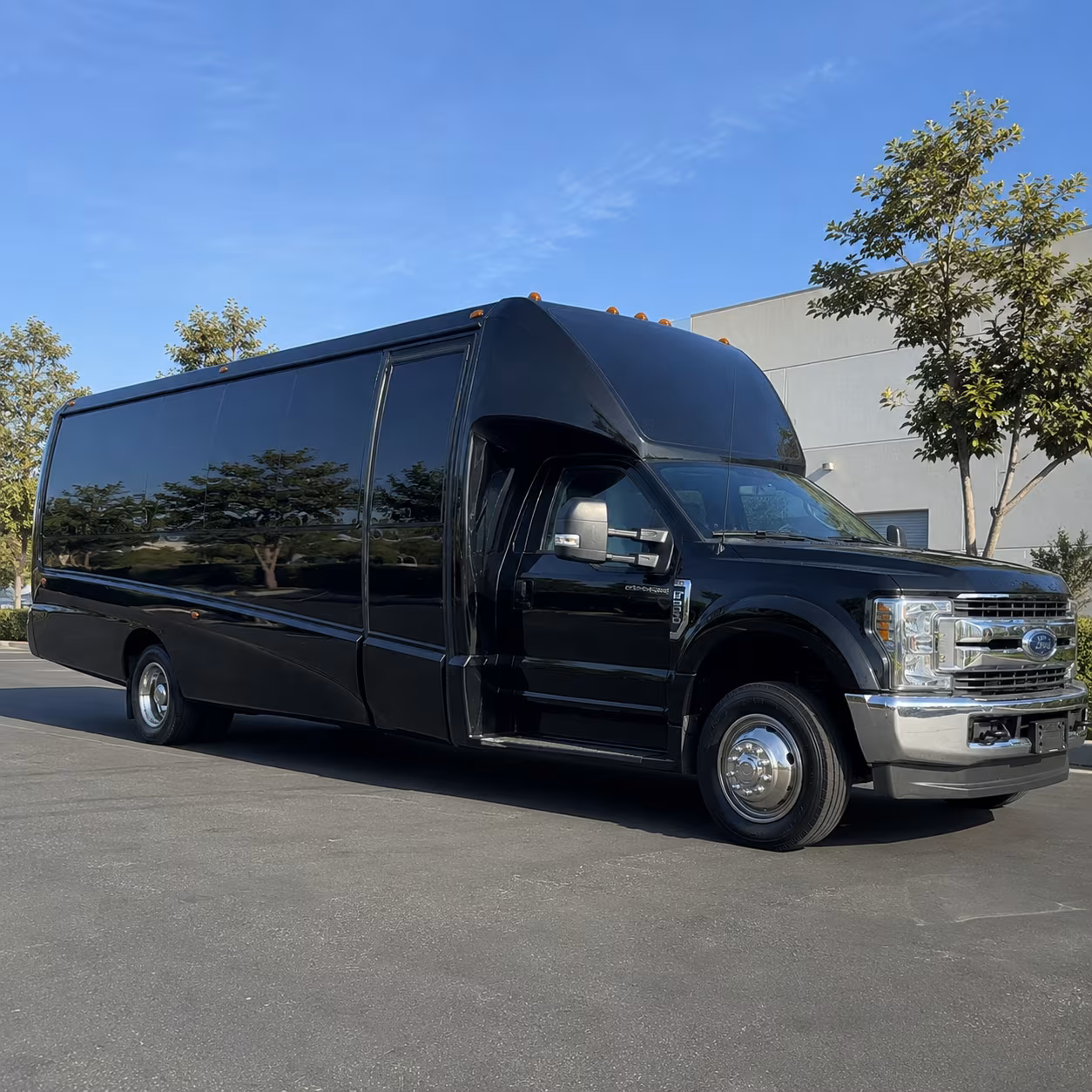field trip buses for manchester schools heading to boston area destinations