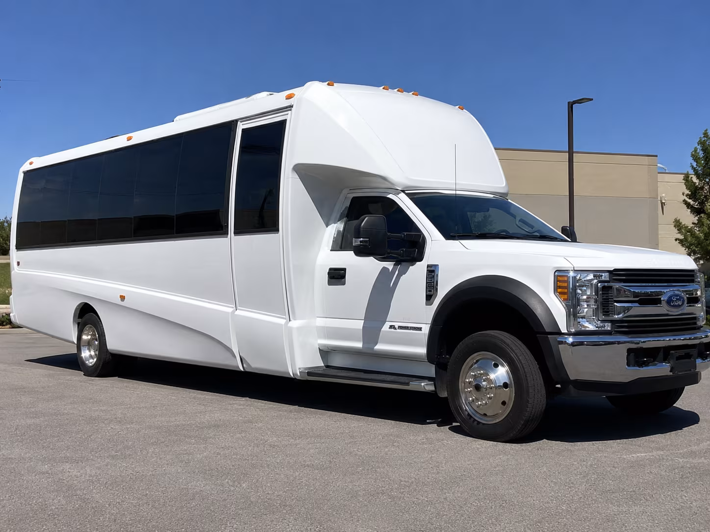 find and book transportation for your next bachelor or bachelorette party 2