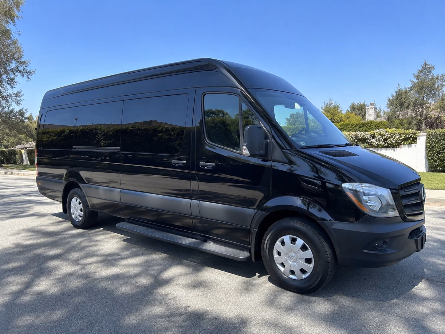 find and book transportation for your next private event 3