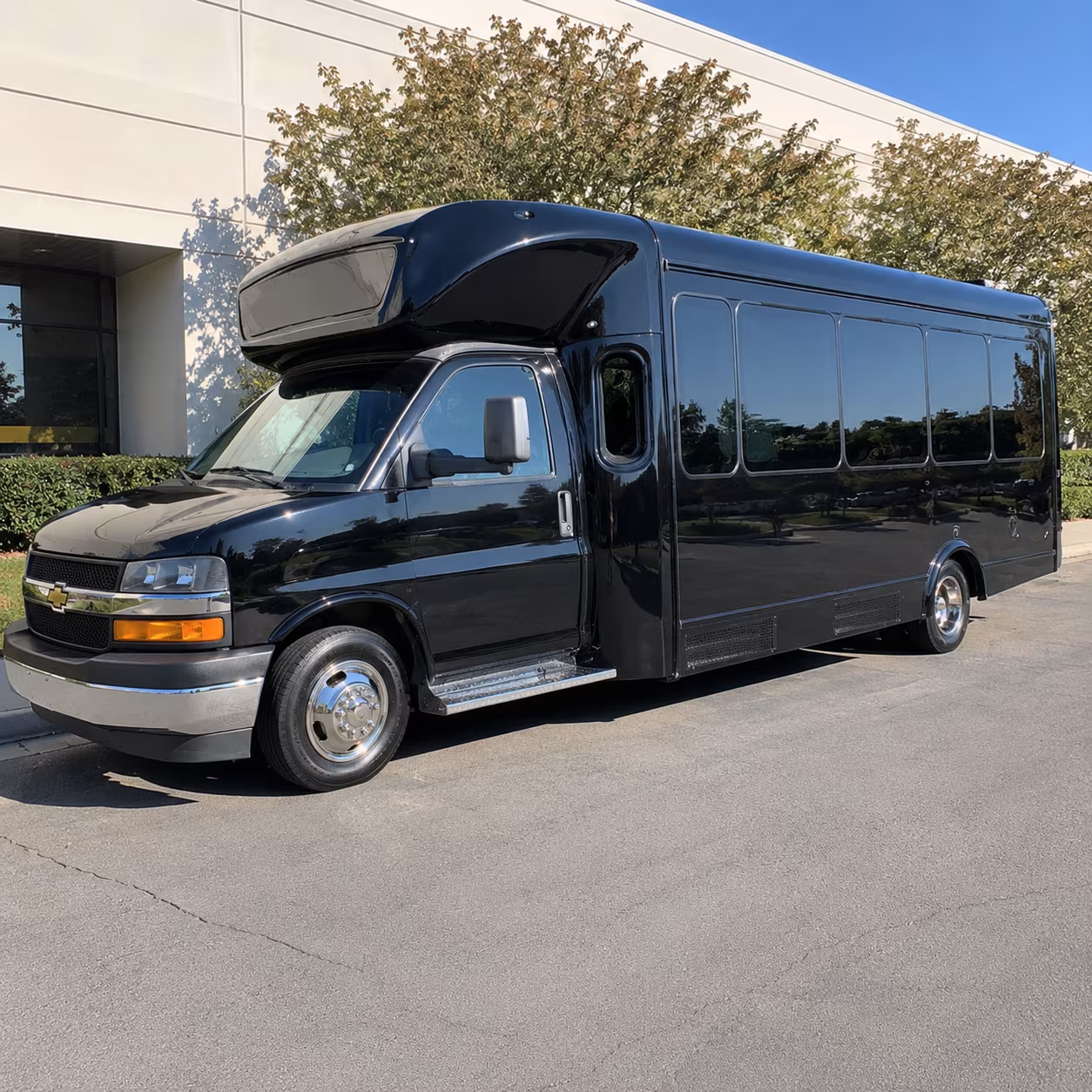 school field trip buses and student group transportation in manchester